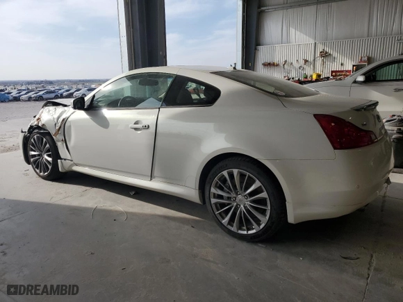 2014 Infiniti Q60 Coupe with VIN JN1CV6EL8EM130373, listed as a Copart auction lot 52548985 with 80,663 mi miles and Salvage Title. Bid and sale history available at carsss.com. Image 2.