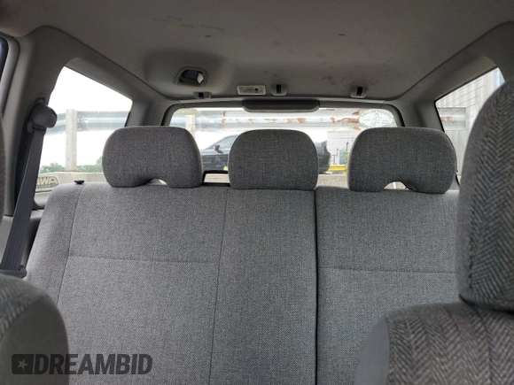2001 Subaru Forester L with VIN JF1SF635X1G767306, listed as a Copart auction lot 55819544 with 111,656 mi miles and Non Repairable. Bid and sale history available at carsss.com. Image 10.