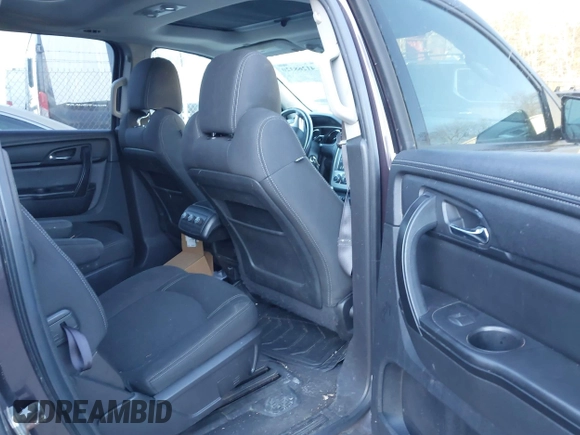 2015 GMC Acadia SLE with VIN 1GKKVPKD8FJ162890, listed as a IAAI auction lot 41268320 with 185,032 mi miles. Bid and sale history available at carsss.com. Image 8.