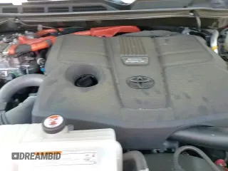2024 Toyota Tundra Capstone Hybrid z VIN 5TFVC5DB4RX067145, wystawiony jako Copart lot #80525795 z przebiegiem 28 466 mil mil oraz Szkoda całkowita • Salvage title. Historia ofert i sprzedaży dostępna na DreamBid. Obrazek 16.