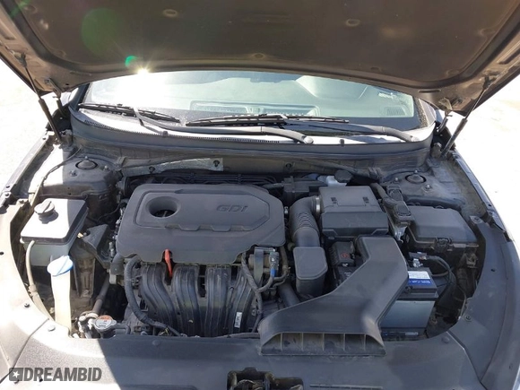 2019 Hyundai Sonata Sport with VIN 5NPE34AF2KH792374, listed as a IAAI auction lot 41987740 with 77,209 mi miles. Bid and sale history available at carsss.com. Image 10.