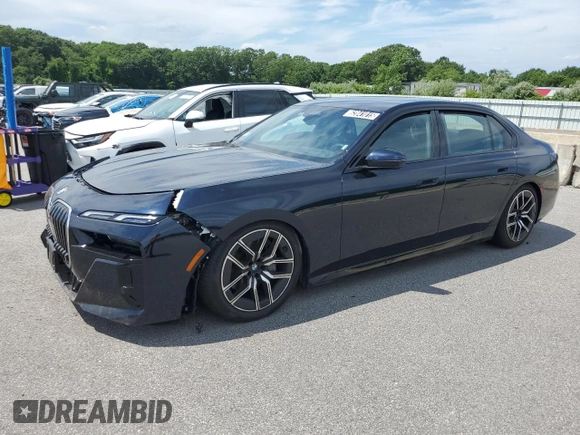 2025 BMW 7 Series 740i xDrive with VIN WBA33EH07SCU55254, listed as a Copart auction lot 62841015 with 4,314 mi miles and Clean title. Bid and sale history available at DreamBid. Image 1.