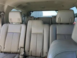 2014 Ford Expedition Limited z VIN 1FMJU2A59AEA54010, wystawiony jako Copart lot #85617674 z przebiegiem 271 312 mil mil oraz Tytuł czysty. Historia ofert i sprzedaży dostępna na DreamBid. Obrazek 10.