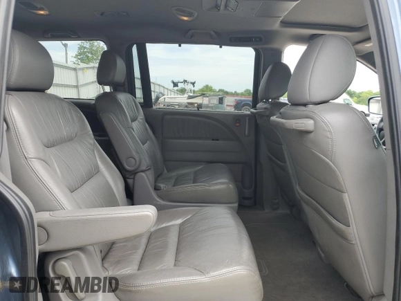 2008 Honda Odyssey EX-L z VIN 5FNRL38718B062201, wystawiony jako Copart lot #55942455 z przebiegiem 215 272 mil mil oraz Szkoda całkowita • Salvage title. Historia ofert i sprzedaży dostępna na DreamBid. Obrazek 11.