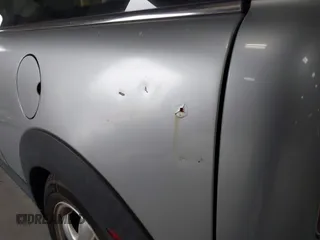 2011 MINI Clubman z VIN WMWZF3C56BT188312, wystawiony jako IAAI lot #41980882 z przebiegiem 143 669 mil mil oraz . Historia ofert i sprzedaży dostępna na DreamBid. Obrazek 15.