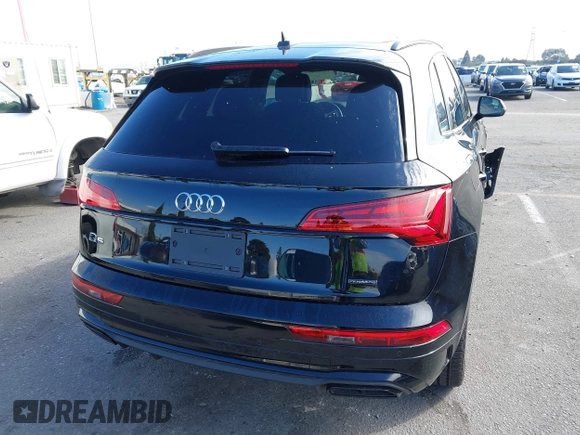 2025 Audi Q5 S line Premium z VIN WA1GAAFY7S2026126, wystawiony jako IAAI lot #41535407 z przebiegiem 1303 mil mil oraz . Historia ofert i sprzedaży dostępna na DreamBid. Obrazek 17.
