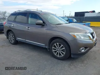 2013 Nissan Pathfinder SL z VIN 5N1AR2MM5DC676818, wystawiony jako IAAI lot #41895925 z przebiegiem 125 960 mil mil oraz . Historia ofert i sprzedaży dostępna na DreamBid. Obrazek 1.
