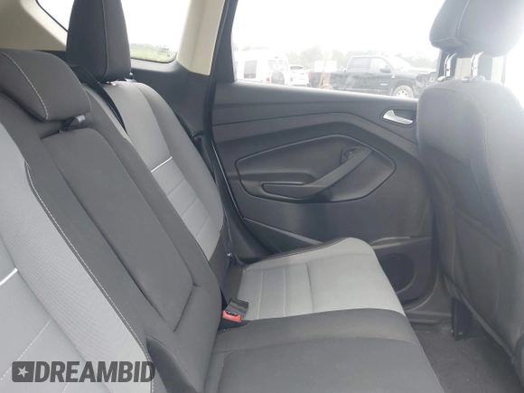 2014 Ford Escape SE с VIN 1FMCU0GX0EUB38394, выставлен на аукционе IAAI как лот 42470298 с пробегом 136 824 миль миль и . История ставок и продаж доступна на DreamBid. Изображение 8.