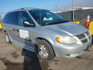 2004 Dodge Caravan SE with VIN 1D4GP24R34B565032, listed as a IAAI auction lot 41128354 with 96,672 mi miles. Bid and sale history available at carsss.com. Image 1.