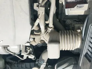 2017 Hyundai Elantra SE z VIN 5NPD84LF8HH108222, wystawiony jako IAAI lot #41677932 z przebiegiem 110 898 mil mil oraz . Historia ofert i sprzedaży dostępna na DreamBid. Obrazek 18.