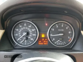 2015 BMW X1 sDrive28i with VIN WBAVM1C50FV315123, listed as a Copart auction lot 87255134 with 96,063 mi miles and Salvage Title. Bid and sale history available at carsss.com. Image 9.