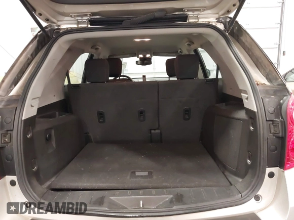 2015 Chevrolet Equinox LS with VIN 1GNFLEEK4FZ113731, listed as a IAAI auction lot 41989993 with 115,186 mi miles and . Bid and sale history available at carsss.com. Image 17.