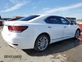 2014 Lexus LS 460 L with VIN JTHGL5EF3E5053199, listed as a Copart auction lot 88128655 with 204,969 mi miles and Salvage title. Bid and sale history available at DreamBid. Image 3.