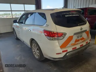 2014 Nissan Pathfinder S with VIN 5N1AR2MM5EC711181, listed as a IAAI auction lot 42665593 with 205,546 mi miles and . Bid and sale history available at DreamBid. Image 2.
