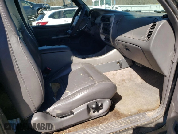 2002 Ford Explorer with VIN 1FMDU70E22UC35467, listed as a Copart auction lot 47790834 with 182,220 mi miles and Salvage title. Bid and sale history available at DreamBid. Image 6.