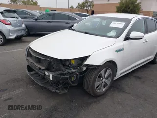 2014 Kia Optima EX with VIN KNAGN4AD1E5065133, listed as a IAAI auction lot 42157506 with 128,198 mi miles and . Bid and sale history available at DreamBid. Image 6.