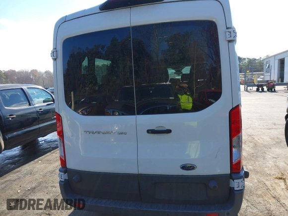 2018 Ford Transit Passenger XL with VIN 1FBAX2CM9JKA05167, listed as a IAAI auction lot 41010530 with 47,949 mi miles and . Bid and sale history available at DreamBid. Image 16.