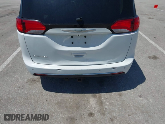 2017 Chrysler Pacifica Touring L Plus with VIN 2C4RC1EG0HR511431, listed as a IAAI auction lot 42242917 with 170,375 mi miles and . Bid and sale history available at DreamBid. Image 6.
