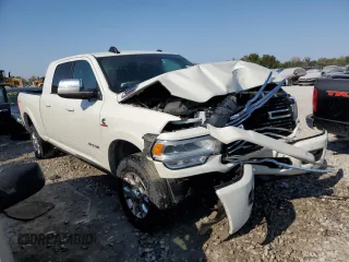2020 Ram 3500 Laramie z VIN 3C63R3ML1LG170819, wystawiony jako Copart lot #75052914 z przebiegiem 20 595 mil mil oraz Szkoda całkowita • Salvage title. Historia ofert i sprzedaży dostępna na DreamBid. Obrazek 4.