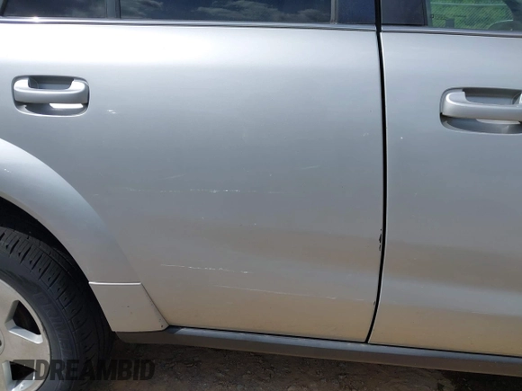 2007 Saturn VUE V6 z VIN 5GZCZ63477S866943, wystawiony jako IAAI lot #42325038 z przebiegiem 203 252 mil mil oraz . Historia ofert i sprzedaży dostępna na DreamBid. Obrazek 15.