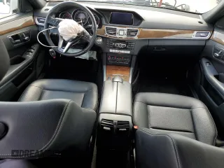 2015 Mercedes-Benz E 350 Luxury with VIN WDDHF8JB6FB100431, listed as a Copart auction lot 56110925 with 106,653 mi miles and Salvage title. Bid and sale history available at DreamBid. Image 8.