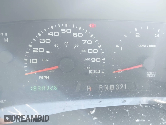2003 Ford Super Duty F-250 XL with VIN 1FTNX21P83ED86330, listed as a IAAI auction lot 40805998 with 183,832 mi miles. Bid and sale history available at carsss.com. Image 7.