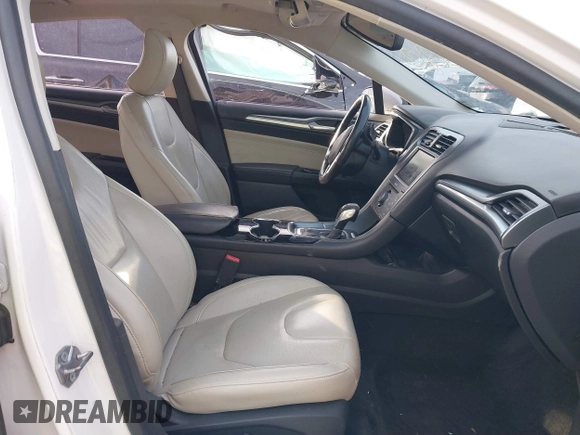 2015 Ford Fusion Titanium with VIN 3FA6P0K92FR274994, listed as a IAAI auction lot 41402325 with 157,332 mi miles. Bid and sale history available at carsss.com. Image 5.