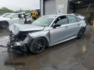 2025 Honda Civic Sport z VIN 2HGFE2F53SH522681, wystawiony jako Copart lot #56185615 z przebiegiem Nie podano mil oraz Szkody całkowita. Historia ofert i sprzedaży dostępna na DreamBid. Obrazek 1.