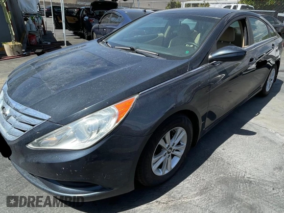 2012 Hyundai Sonata GLS with VIN 5NPEB4ACXCH418850, listed as a Copart auction lot 52461295 with 101,033 mi miles and Clean Title. Bid and sale history available at carsss.com. Image 2.