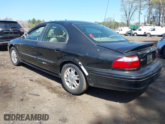 2005 Mercury Sable LS with VIN 1MEFM55S55A620137, listed as a IAAI auction lot 42138066 with 115,066 mi miles and . Bid and sale history available at carsss.com. Image 3.