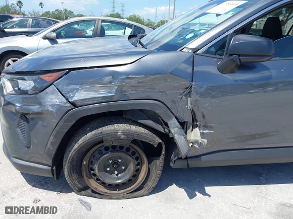 2021 Toyota RAV4 LE with VIN 2T3H1RFV4MC114061, listed as a IAAI auction lot 41953045 with 17,390 mi miles. Bid and sale history available at carsss.com. Image 6.