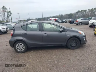 2015 Toyota Prius One z VIN JTDKDTB35F1113645, wystawiony jako IAAI lot #41650965 z przebiegiem 242 077 mil mil oraz . Historia ofert i sprzedaży dostępna na DreamBid. Obrazek 13.