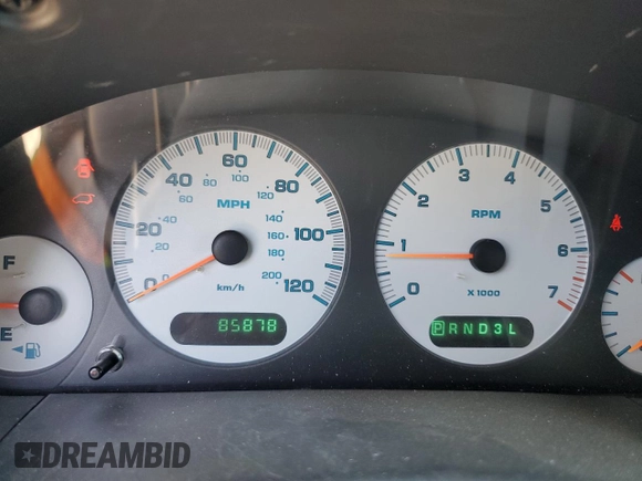 2003 Dodge Grand Caravan z VIN 2D4GP74L73R111228, wystawiony jako Copart lot #57905155 z przebiegiem 85 878 mil mil oraz Czysty tytuł • Clean title. Historia ofert i sprzedaży dostępna na DreamBid. Obrazek 9.
