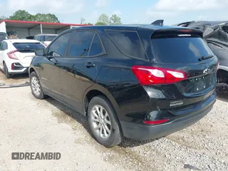 2020 Chevrolet Equinox LS with VIN 2GNAXHEV2L6266335, listed as a IAAI auction lot 41884385 with 85,441 mi miles. Bid and sale history available at carsss.com. Image 3.