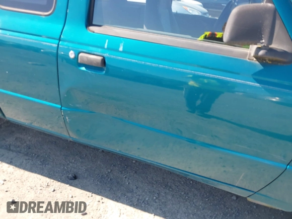 1994 Ford Ranger Splash с VIN 1FTCR14X9RPB02272, выставлен на аукционе IAAI как лот 42669825 с пробегом 76 635 миль миль и . История ставок и продаж доступна на DreamBid. Изображение 6.