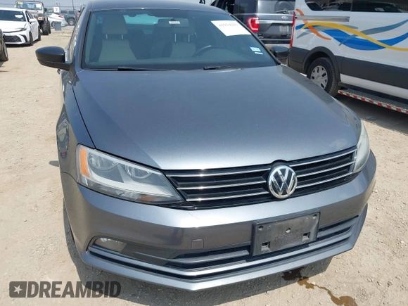 2015 Volkswagen Jetta SE с VIN 3VWD17AJ7FM325519, выставлен на аукционе IAAI как лот 41934201 с пробегом 139 167 миль миль и . История ставок и продаж доступна на DreamBid. Изображение 6.
