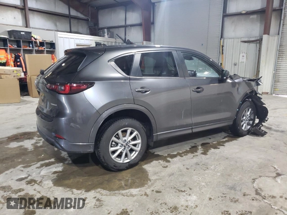 2025 Mazda CX-5 2.5 S Preferred Package with VIN JM3KFBCL5S0571972, listed as a Copart auction lot 43577985 with 3,363 mi miles and Salvage Title. Bid and sale history available at carsss.com. Image 3.