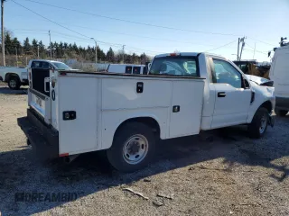 2017 Ford F-250 XL z VIN 1FTBF2A60HEC94844, wystawiony jako Copart lot #47360805 z przebiegiem 116 648 mil mil oraz Szkoda całkowita • Salvage title. Historia ofert i sprzedaży dostępna na DreamBid. Obrazek 3.