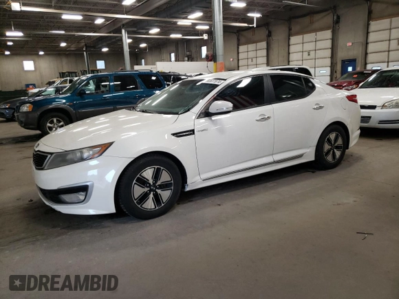 2013 Kia Optima Hybrid LX with VIN KNAGM4ADXD5050468, listed as a Copart auction lot 80537874 with 132,895 mi miles and Clean Title. Bid and sale history available at carsss.com. Image 1.