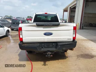 2019 Ford Super Duty F-250 SRW XL with VIN 1FTBF2A61KEC81110, listed as a IAAI auction lot 42021256 with 135,323 mi miles. Bid and sale history available at carsss.com. Image 16.