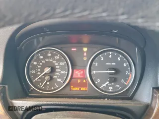 2008 BMW 3 Series 335i with VIN WBAWL73508PX52427, listed as a Copart auction lot 87479724 with 103,969 mi miles and Clean title. Bid and sale history available at DreamBid. Image 9.
