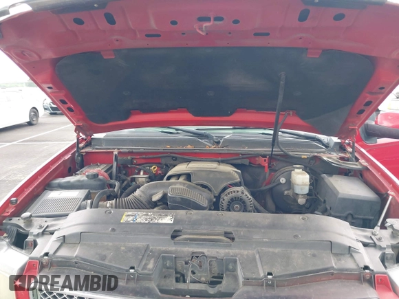 2007 Chevrolet Avalanche LTZ z VIN 3GNEC12J97G302411, wystawiony jako IAAI lot #42236491 z przebiegiem 271 454 mil mil oraz . Historia ofert i sprzedaży dostępna na DreamBid. Obrazek 10.