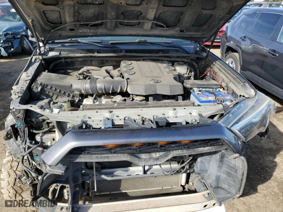 2014 Toyota 4Runner Limited with VIN JTEBU5JR4E5198742, listed as a Copart auction lot 50168615 with 130,842 mi miles and Salvage Title. Bid and sale history available at carsss.com. Image 12.