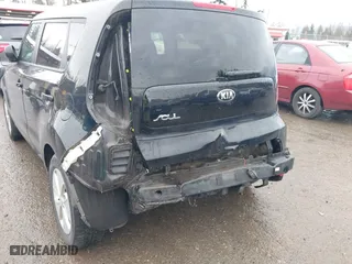 2016 Kia Soul with VIN KNDJN2A24G7312504, listed as a IAAI auction lot 41852223 with 19,160 mi miles. Bid and sale history available at carsss.com. Image 6.