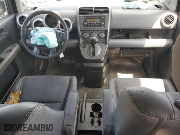 2004 Honda Element EX with VIN 5J6YH18654L015618, listed as a Copart auction lot 52462035 with 176,172 mi miles and Salvage Title. Bid and sale history available at DreamBid. Image 8.