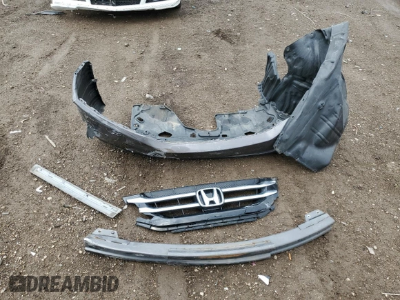 2015 Honda Odyssey EX z VIN 5FNRL5H45FB099122, wystawiony jako Copart lot #54115405 z przebiegiem 149 232 mil mil oraz Szkoda całkowita • Salvage title. Historia ofert i sprzedaży dostępna na DreamBid. Obrazek 13.
