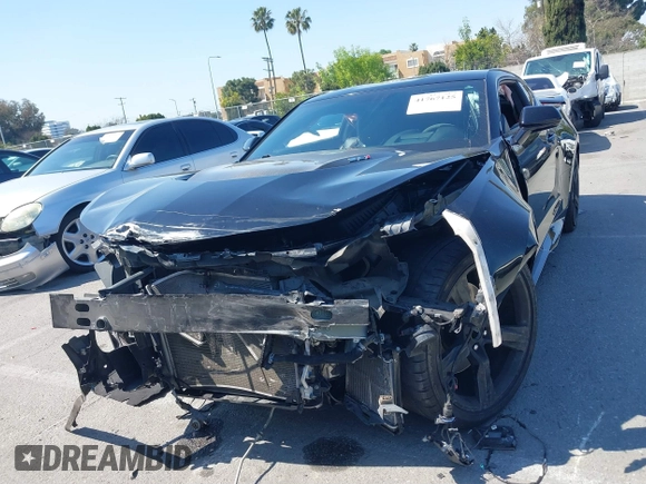 2018 Chevrolet Camaro ZL1 with VIN 1G1FK1R69J0120679, listed as a IAAI auction lot 41767125 with 25,233 mi miles and . Bid and sale history available at DreamBid. Image 13.