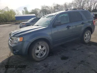 2012 Ford Escape XLT with VIN 1FMCU0D71CKA38530, listed as a Copart auction lot 54211035 with 136,193 mi miles and Salvage title. Bid and sale history available at DreamBid. Image 1.