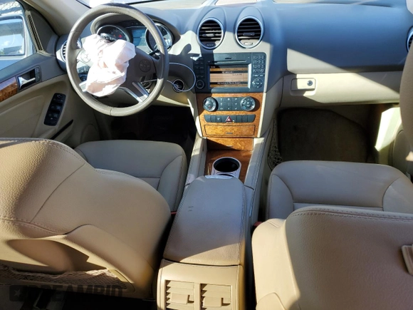 2009 Mercedes-Benz M 3.5L with VIN 4JGBB56E69A519401, listed as a Copart auction lot 44858425 with 136,857 mi miles and Salvage Title. Bid and sale history available at carsss.com. Image 8.