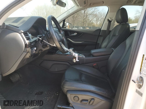 2017 Audi Q7 Prestige with VIN WA1VAAF75HD002676, listed as a Copart auction lot 49992565 with 143,814 mi miles and Salvage Title. Bid and sale history available at carsss.com. Image 7.